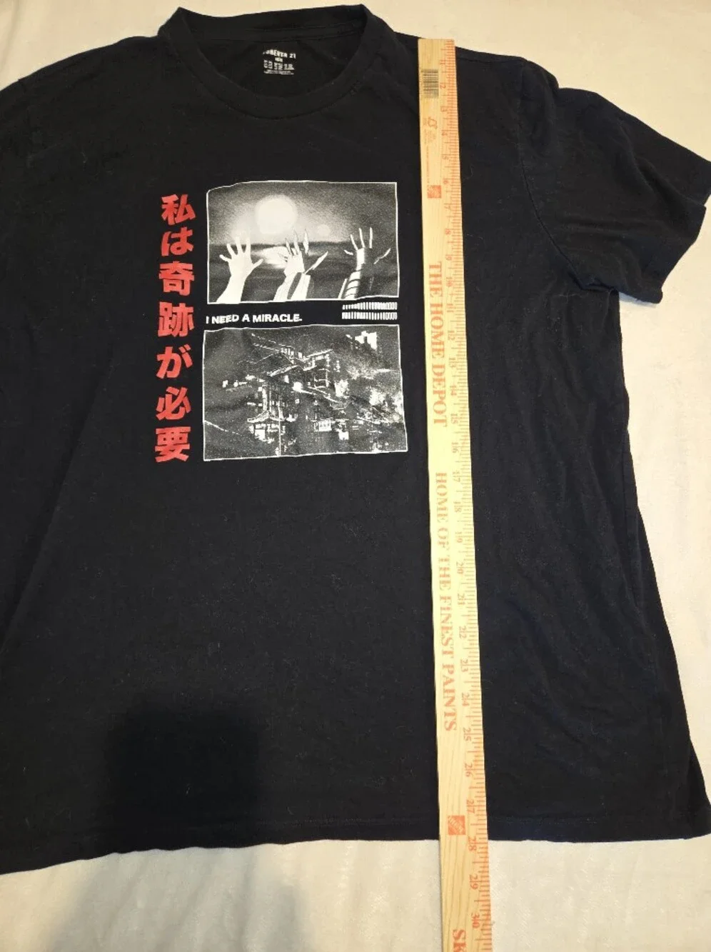Forever 21 Black Short-Sleeve Graphic Tee with Red Print